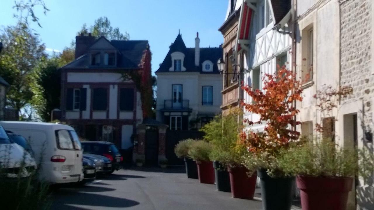 Villa La P'Tite Normande Villerville Exterior foto
